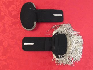 epaulettes5